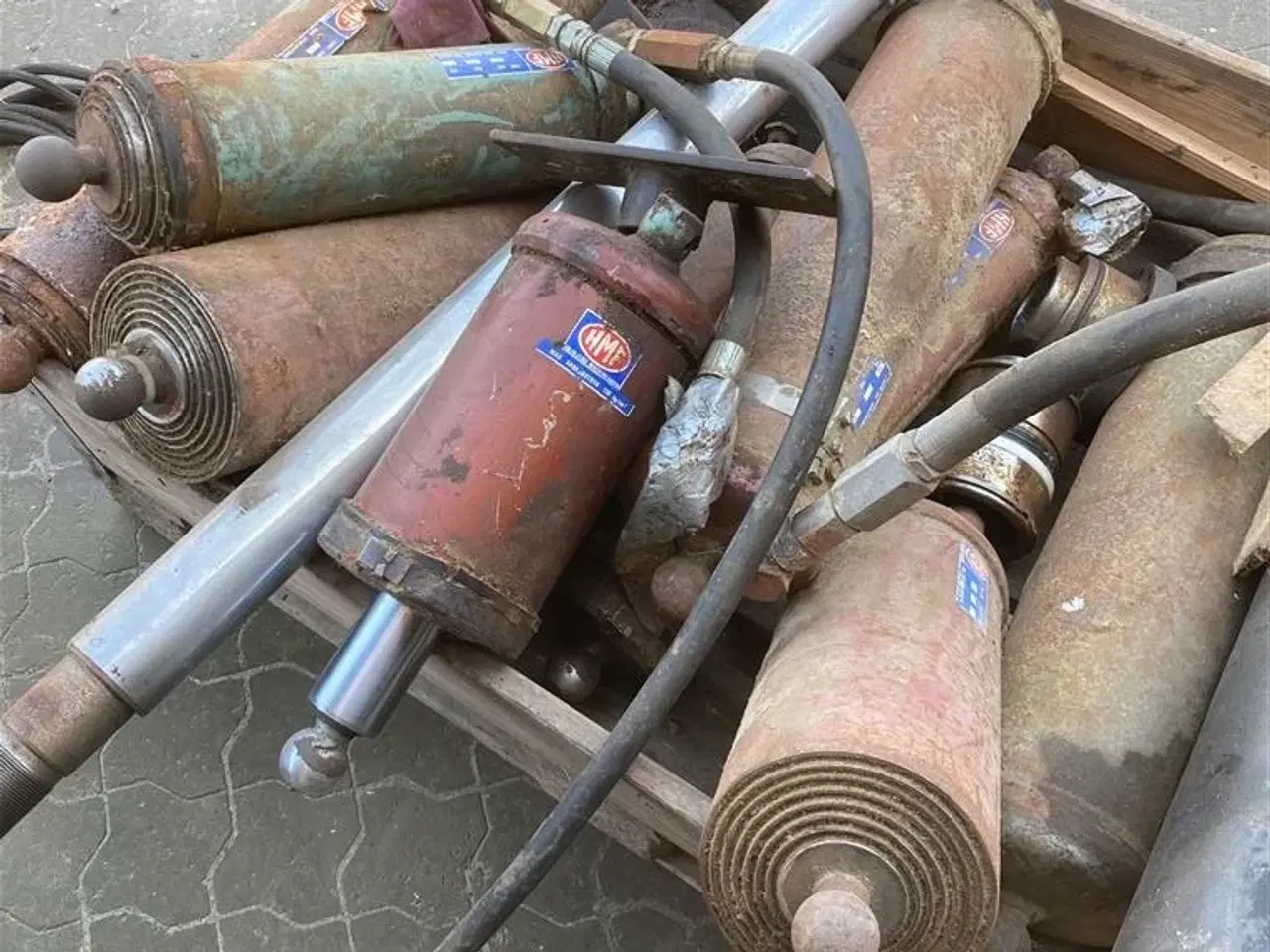 Billede 2 - - - - HMF diverse tipcylindre 11 stk a 1000 kr.