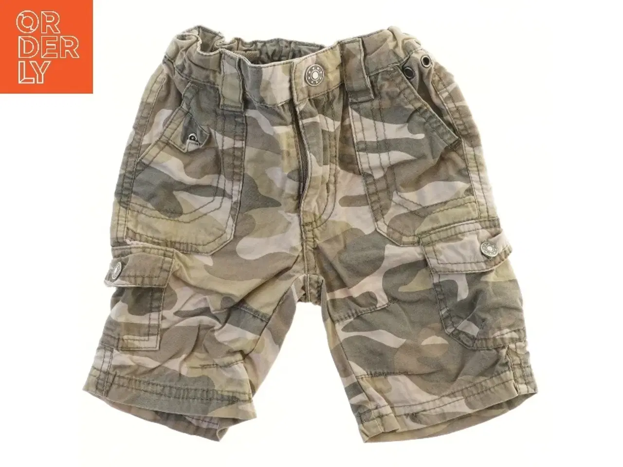 Billede 1 - Cargoshorts med camouflage mønster fra Mads & Mette (str. 98)