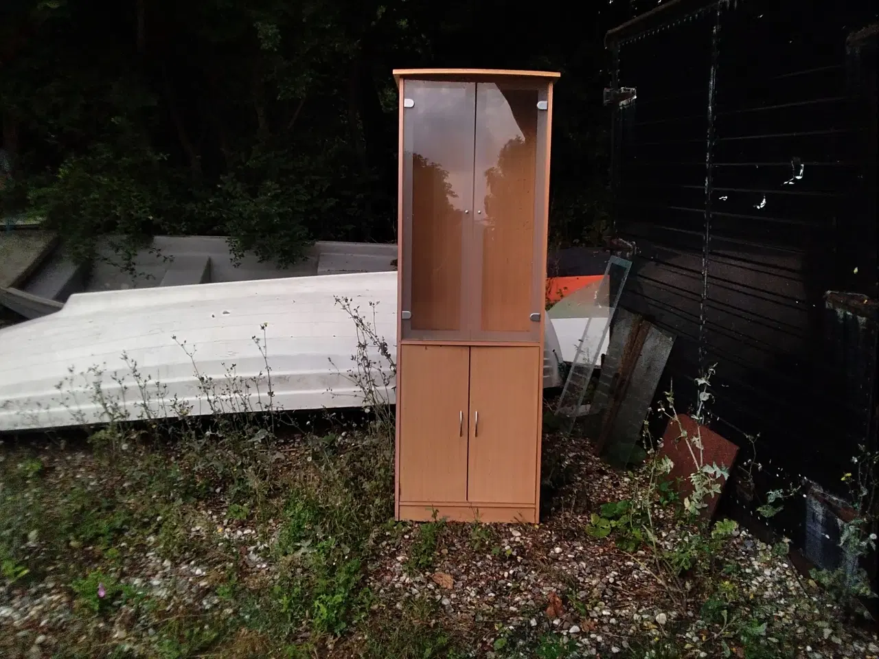 Billede 1 - Hent det gratis Brugt OK 185x60x40 Vitrine Højskab