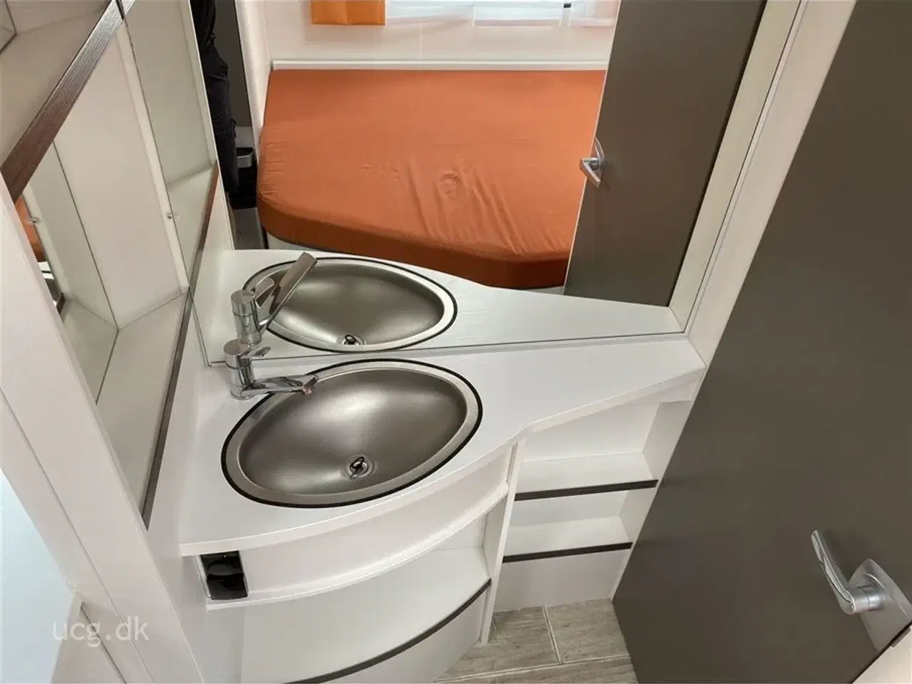 Billede 10 - 2015 - Dethleffs C´GO 475 FR   Prisen er inkl. klargøring, gastest, fugttest, syn og nummerplade.