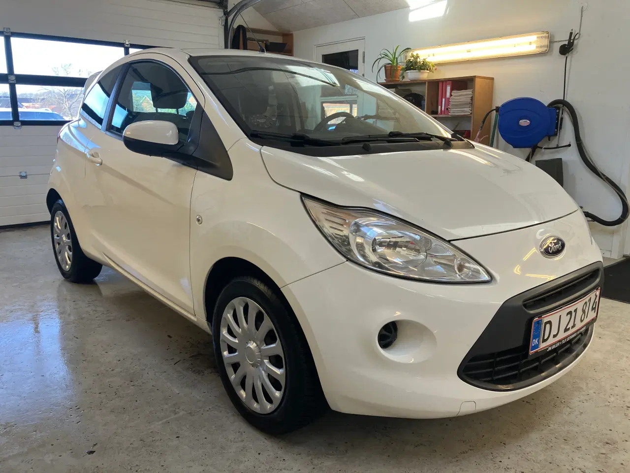 Billede 2 - Ford KA 1,2-3Dørs nysynet