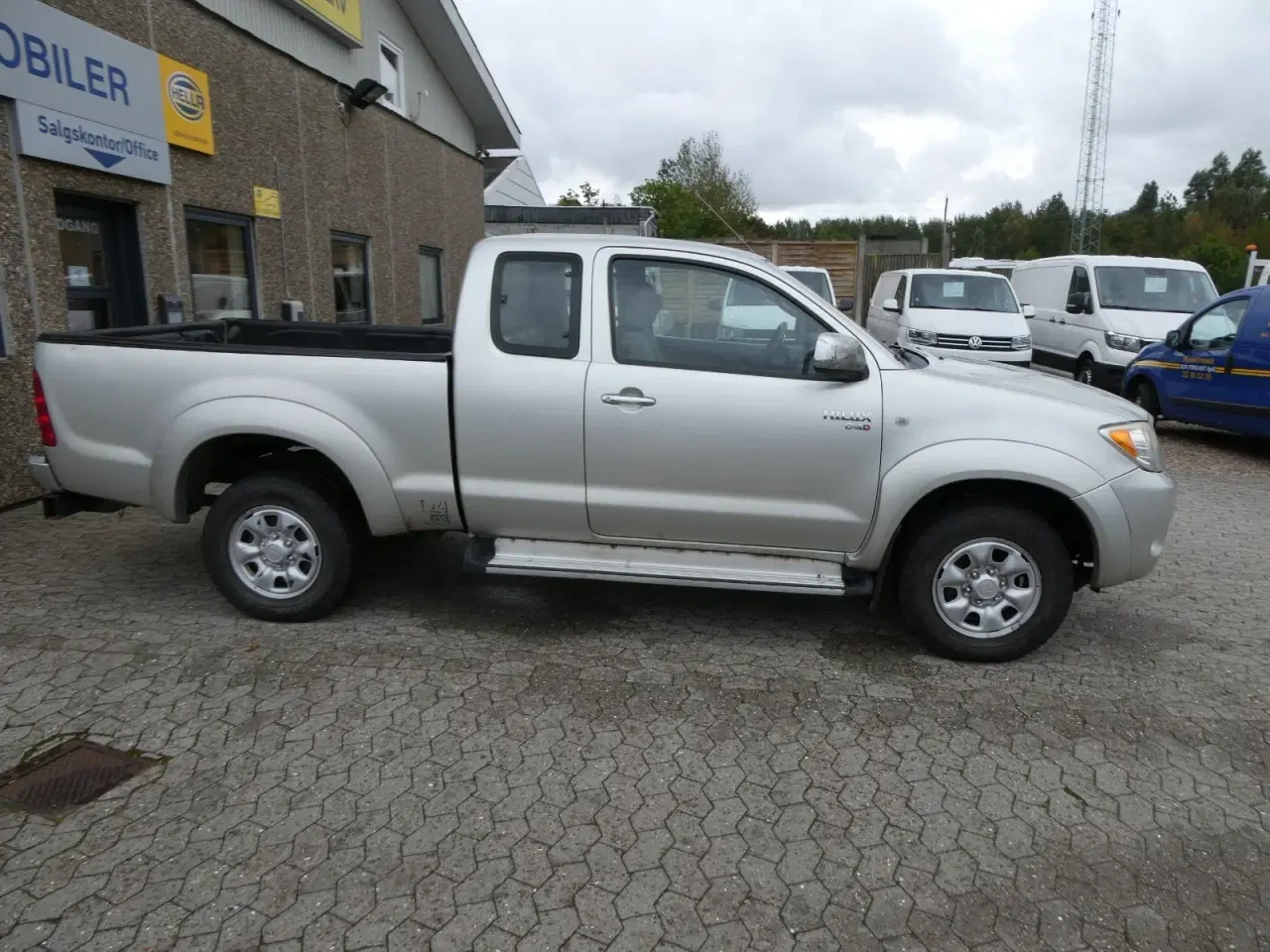 Billede 2 - Toyota HiLux 2,5 D-4D 102 Ex.Kab 4x4 SR5