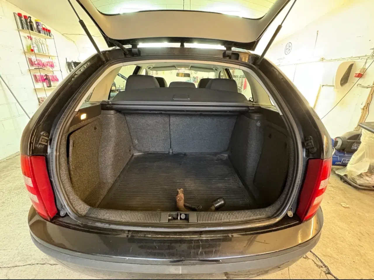 Billede 2 - Bil 🚙 til salg 