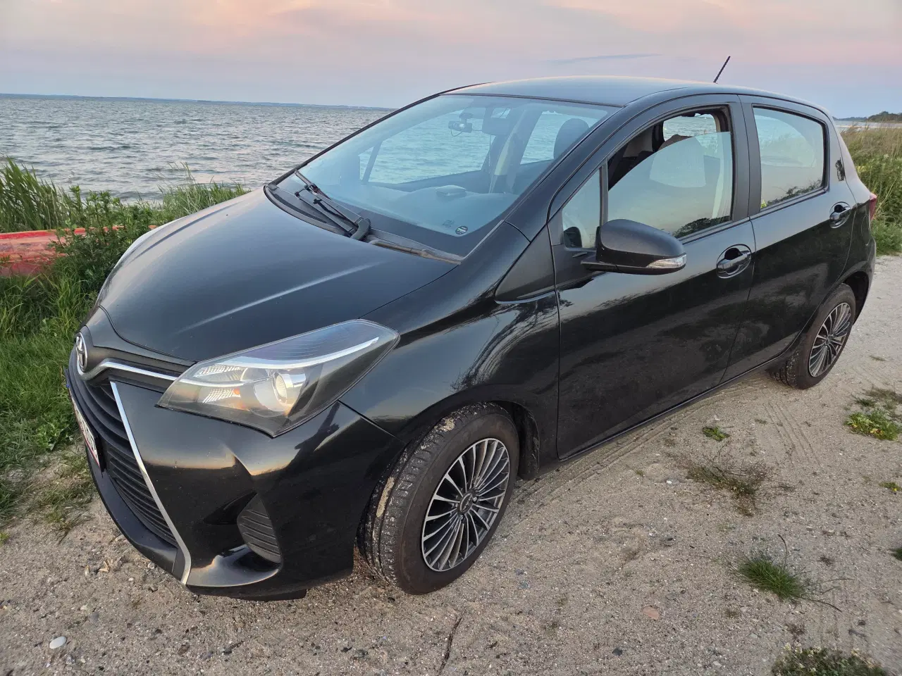 Billede 4 - Toyota Yaris 1.0VVTI årg. 2016