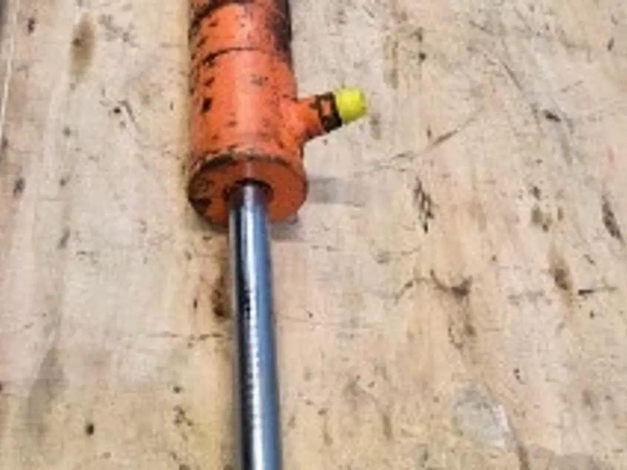 Billede 12 - Dronningborg D7000 Styrecylinder 28741028