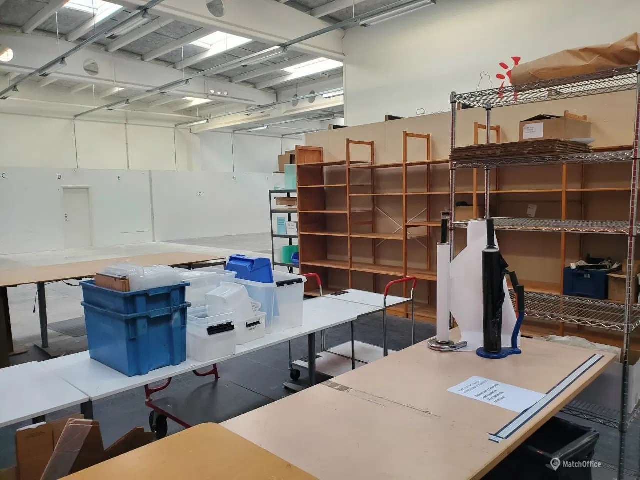 Billede 21 - Centralt beliggende højloftet lager i Køge tæt ved motorvejsafkørsel 32