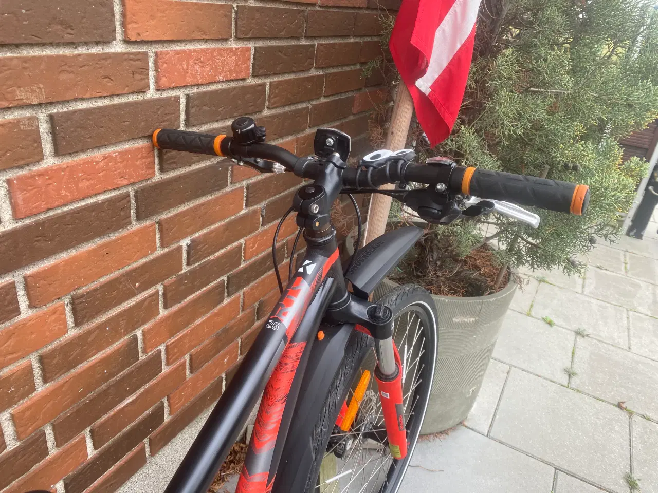 Billede 3 - Købt til 6299 kr 26 tommer topmodellen 