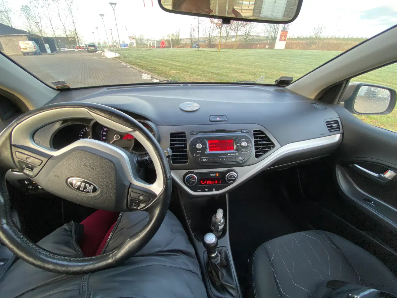 Billede 17 - Velholdt Kia Picanto 2013 – kun 62.000 km, nysynet