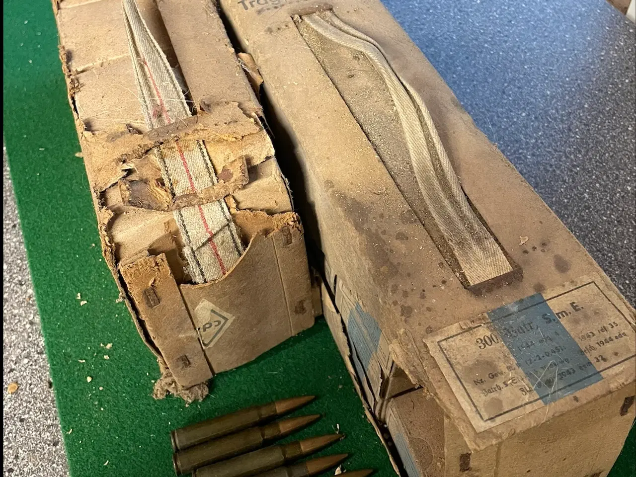 Billede 7 - 2 Trageschlaufe fra 2. verdenskrig