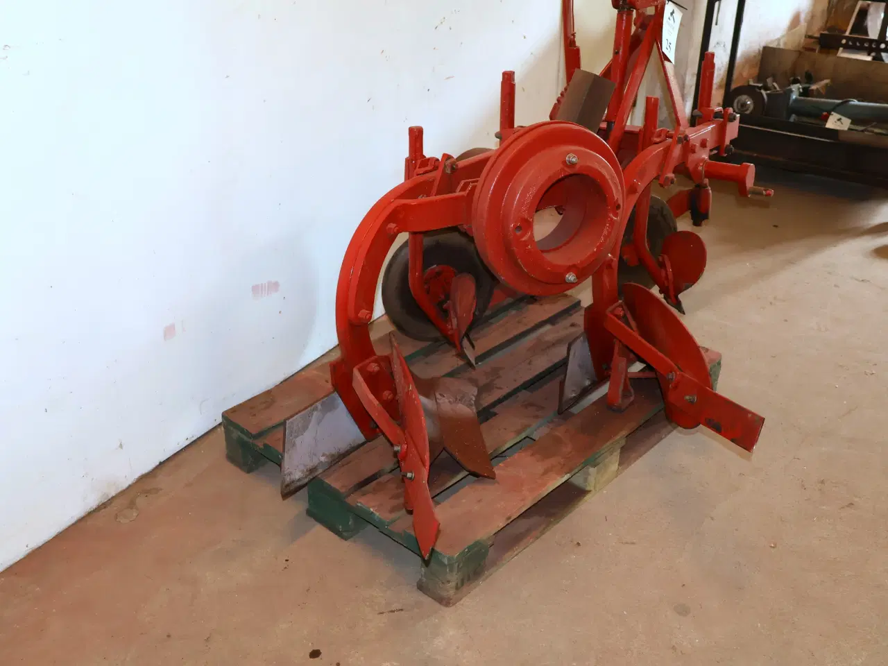Billede 2 - Skjold 2 furet 12" plov