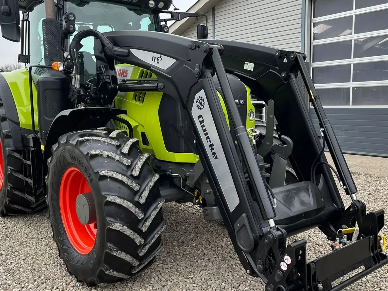 Billede 22 - CLAAS ARION 650 med frontlift og frontlæsser