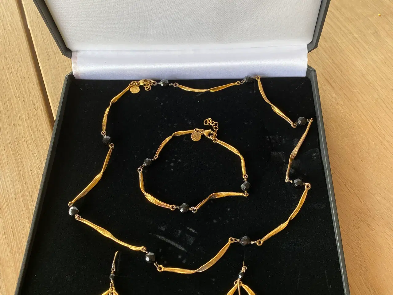 Billede 1 - Flora Danica smykkesæt 