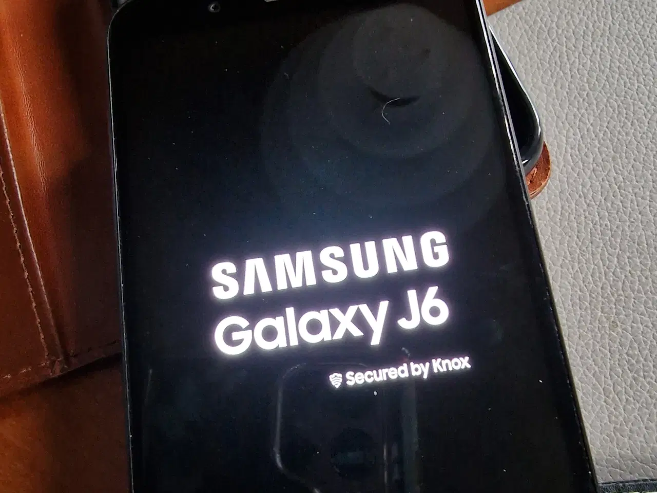 Billede 1 - Samsung j6 mobiltelefon 