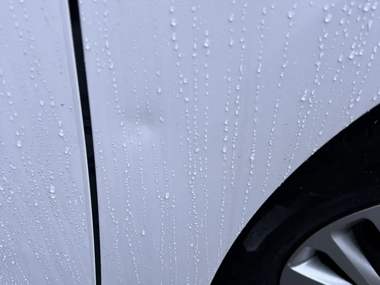 Billede 12 - Fin lille vare bil 