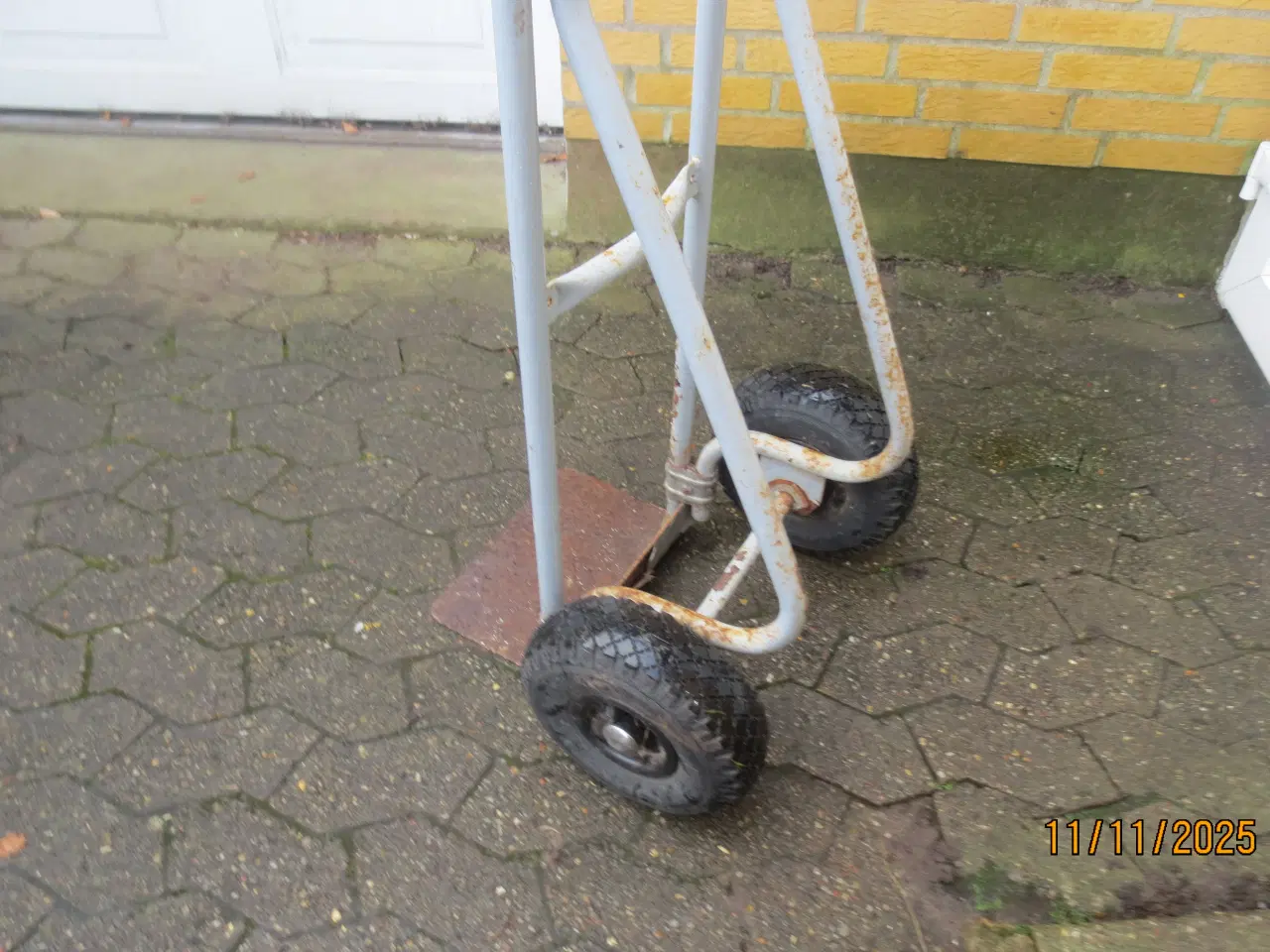Billede 4 - 1 stk Sækkevogn med luftgummihjul 