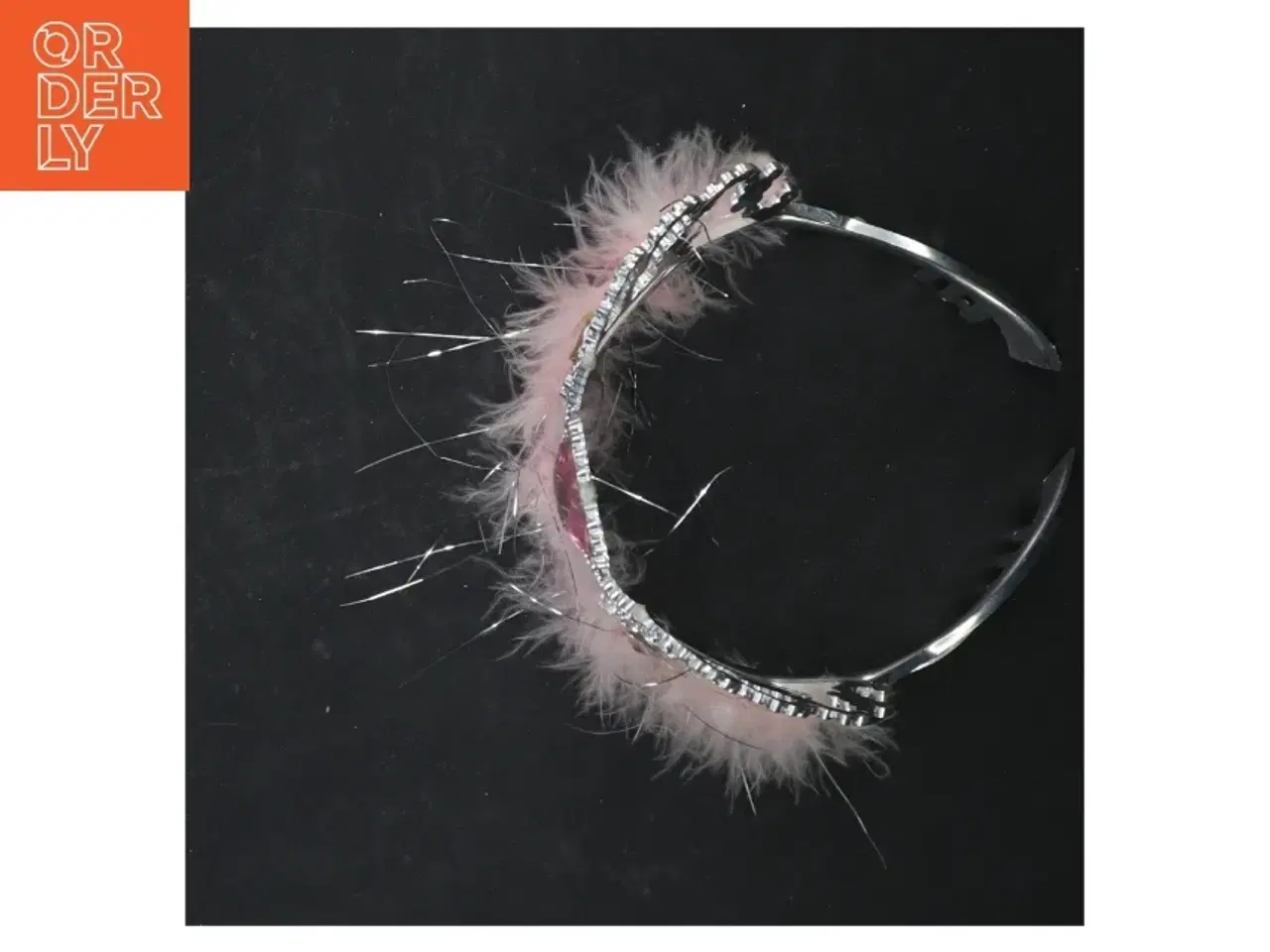 Billede 3 - Legetøjs tiara med pynt (str. Ø 12 cm)
