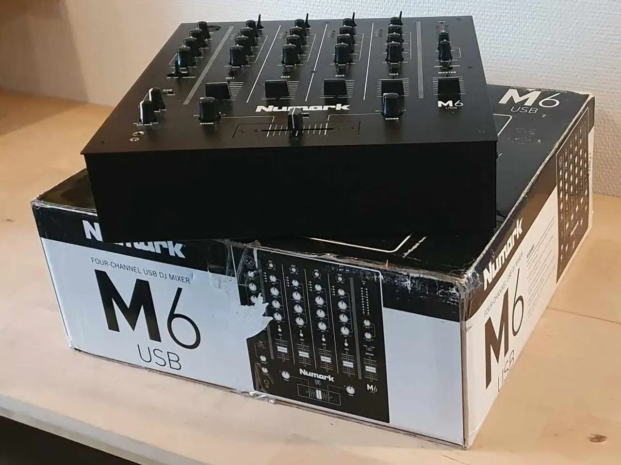 Billede 1 - NUMARK M6 USB DJ-Mixer