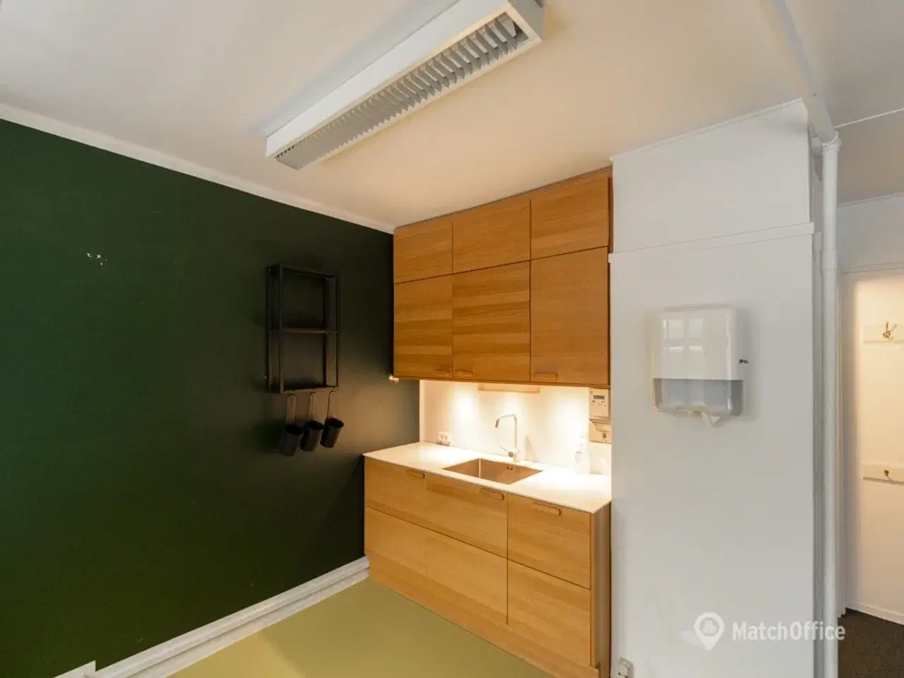 Billede 12 - Attraktiv erhvervsandel med stor synlighed. højt til loftet og egen gårdadgang – midt på Frederiksberg