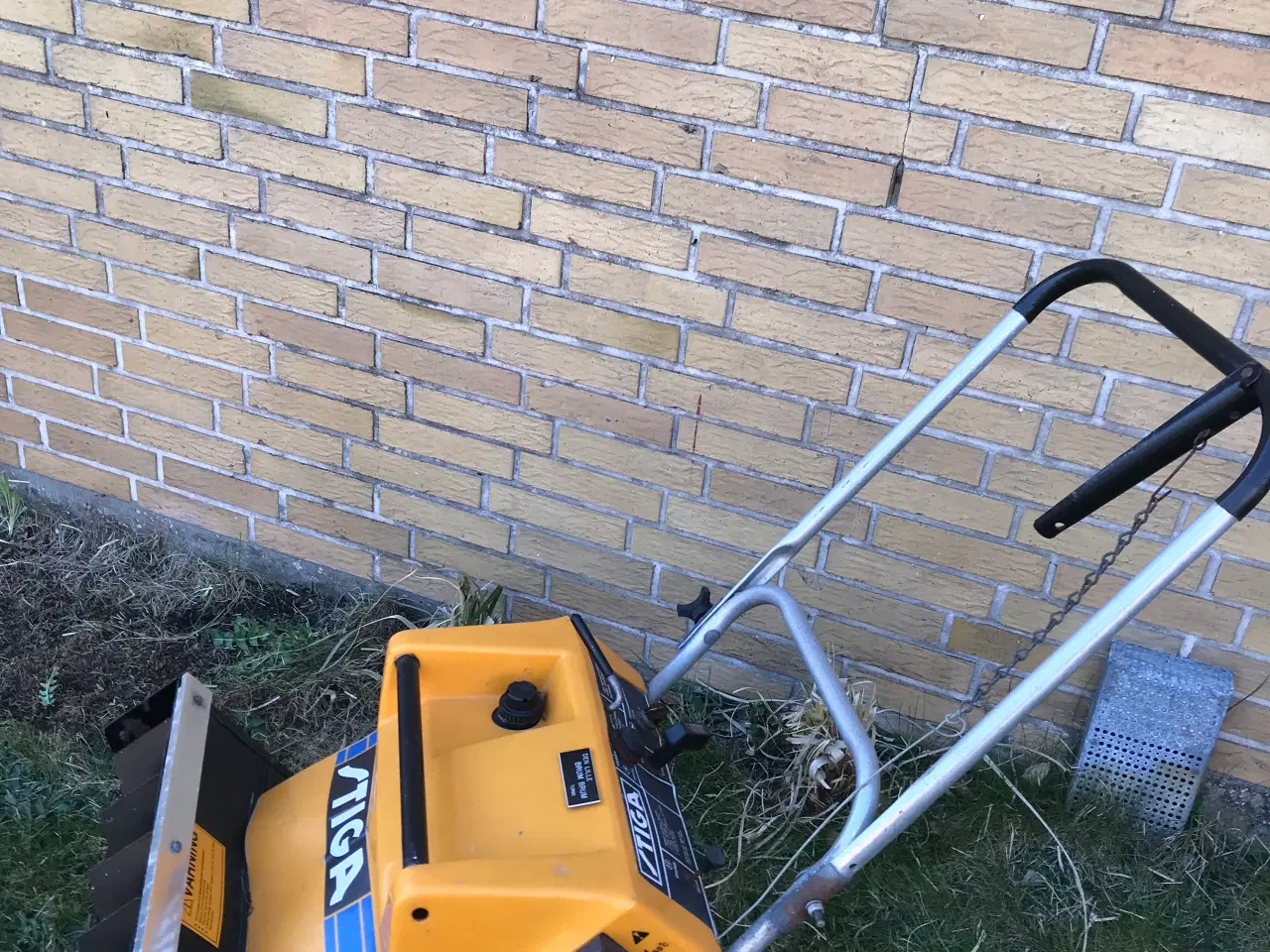 Billede 2 - Ældre Stiga sneslynge 