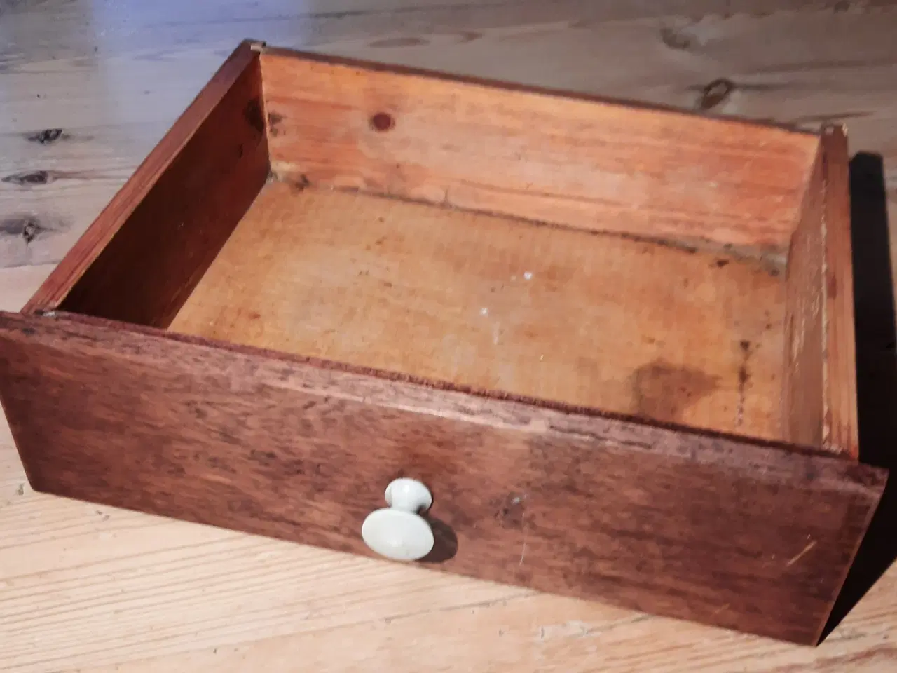 Billede 4 - Københavnerskab med teak front