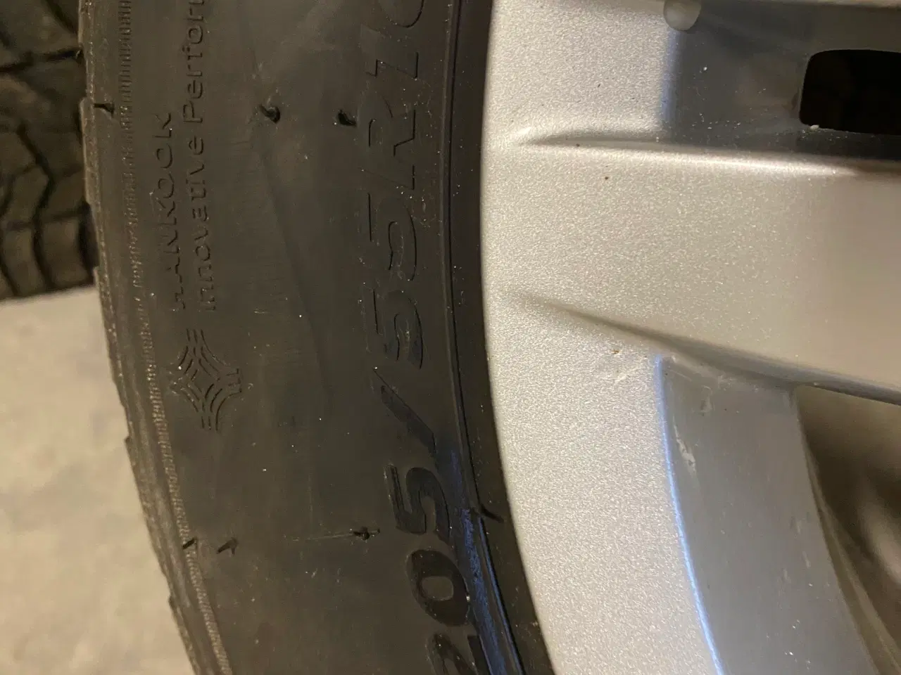 Billede 4 - Alufælge med vinterdæk