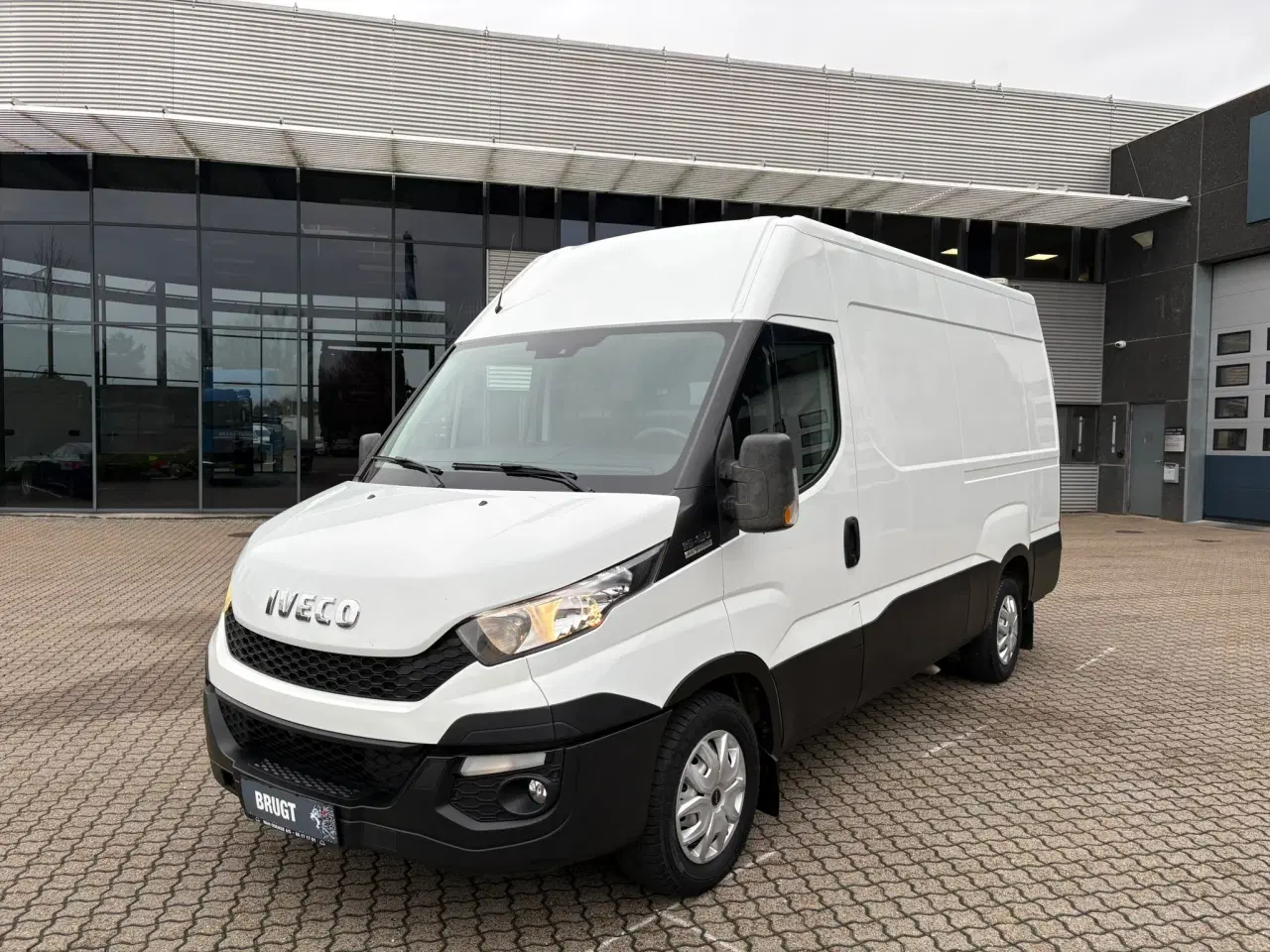 Billede 4 - Iveco Daily 2.3D 35S13 12M3 Aut, Kassevogn