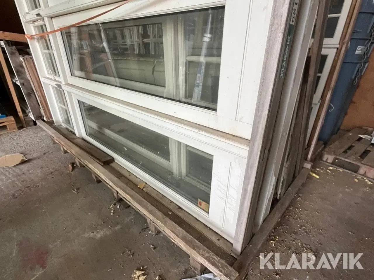 Billede 4 - Vindues parti + yderdør