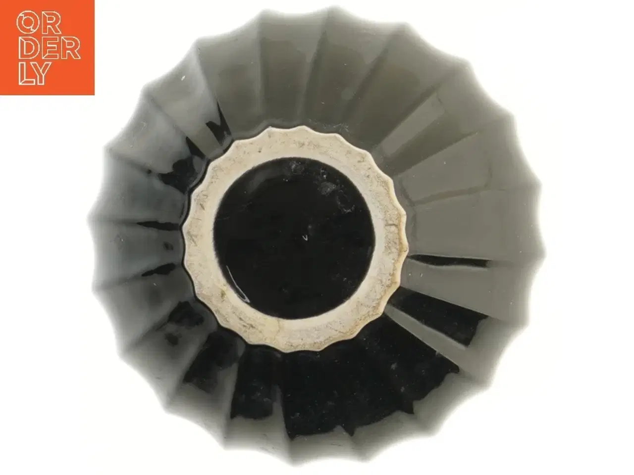 Billede 3 - Sort riflet vase (str. 20 cm)