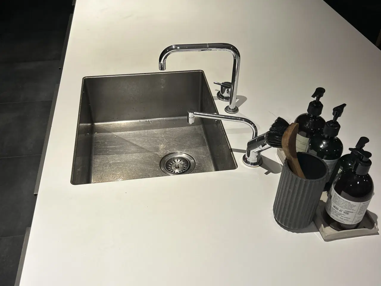 Billede 4 - Invita køkkenø/køkkenmoduler sælges 