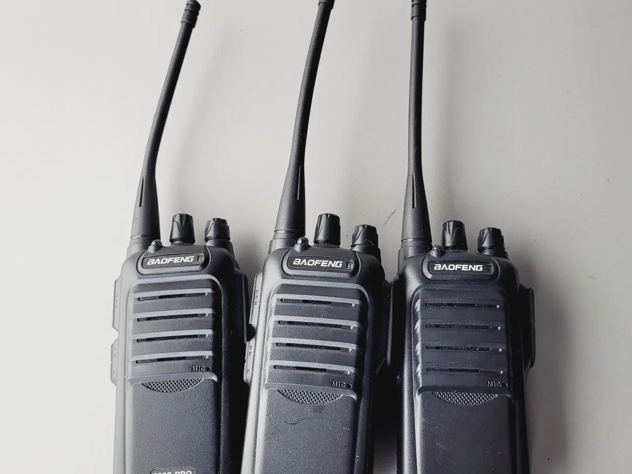 Billede 5 - ⭐️· 📻 Baofeng 888S-PRO Walkie Talkie Sæt (3 Stk.)