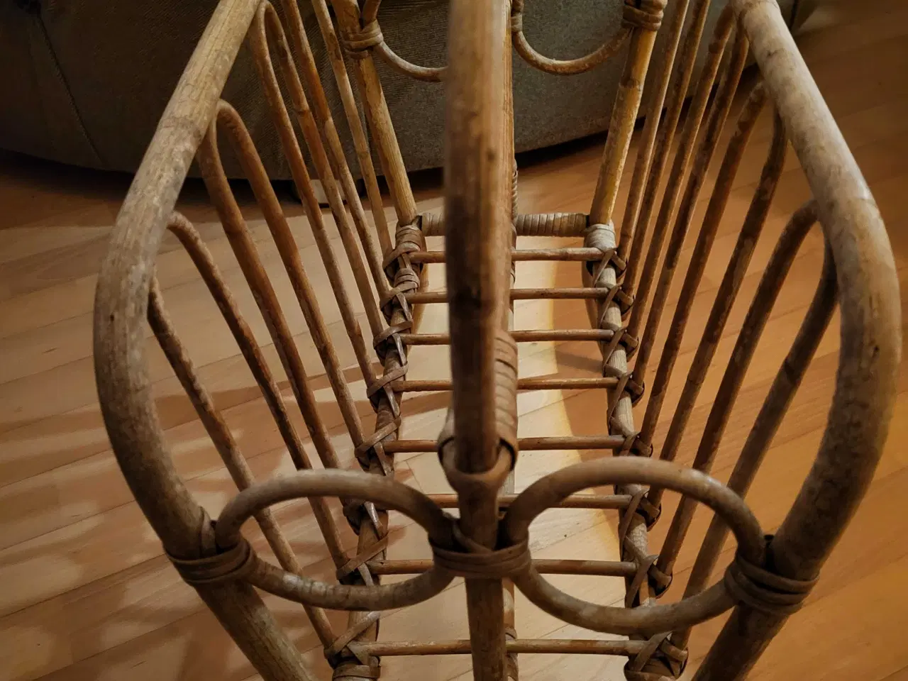 Billede 2 - Vintage magasin holder i bambus