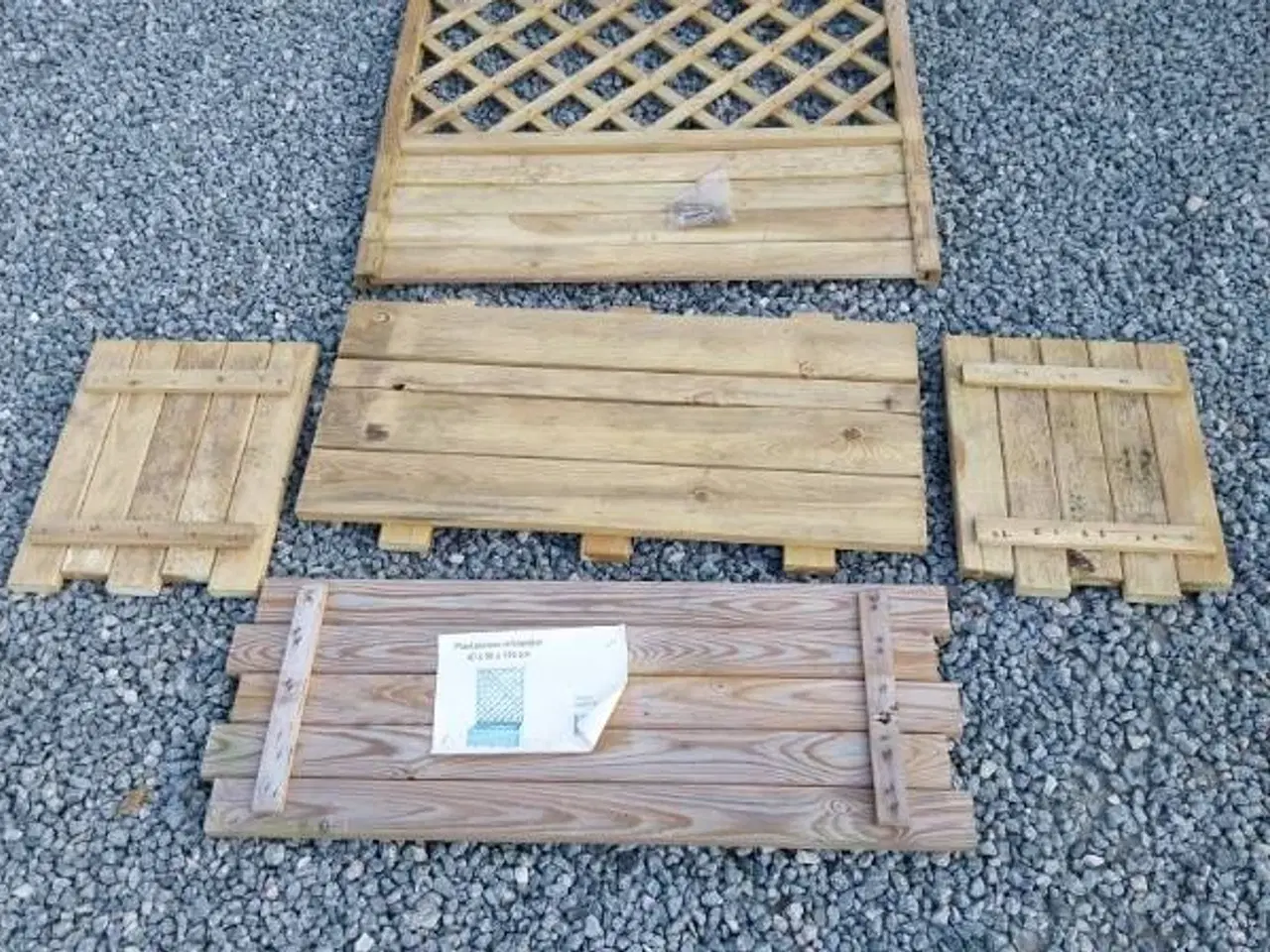 Billede 1 - Plantekasse med espalier