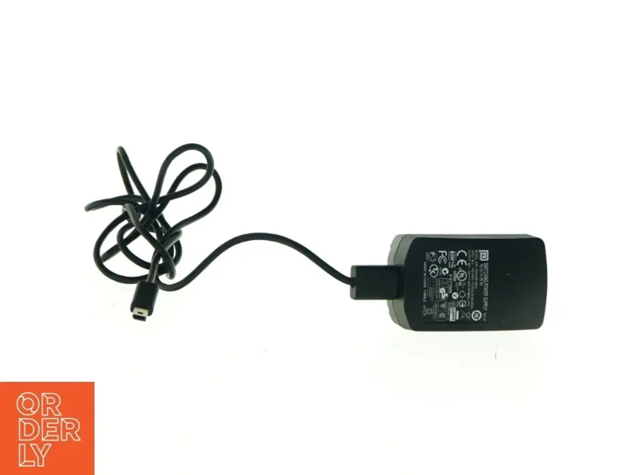 Billede 1 - Sort oplader med USB-C stik (str. 133 cm)
