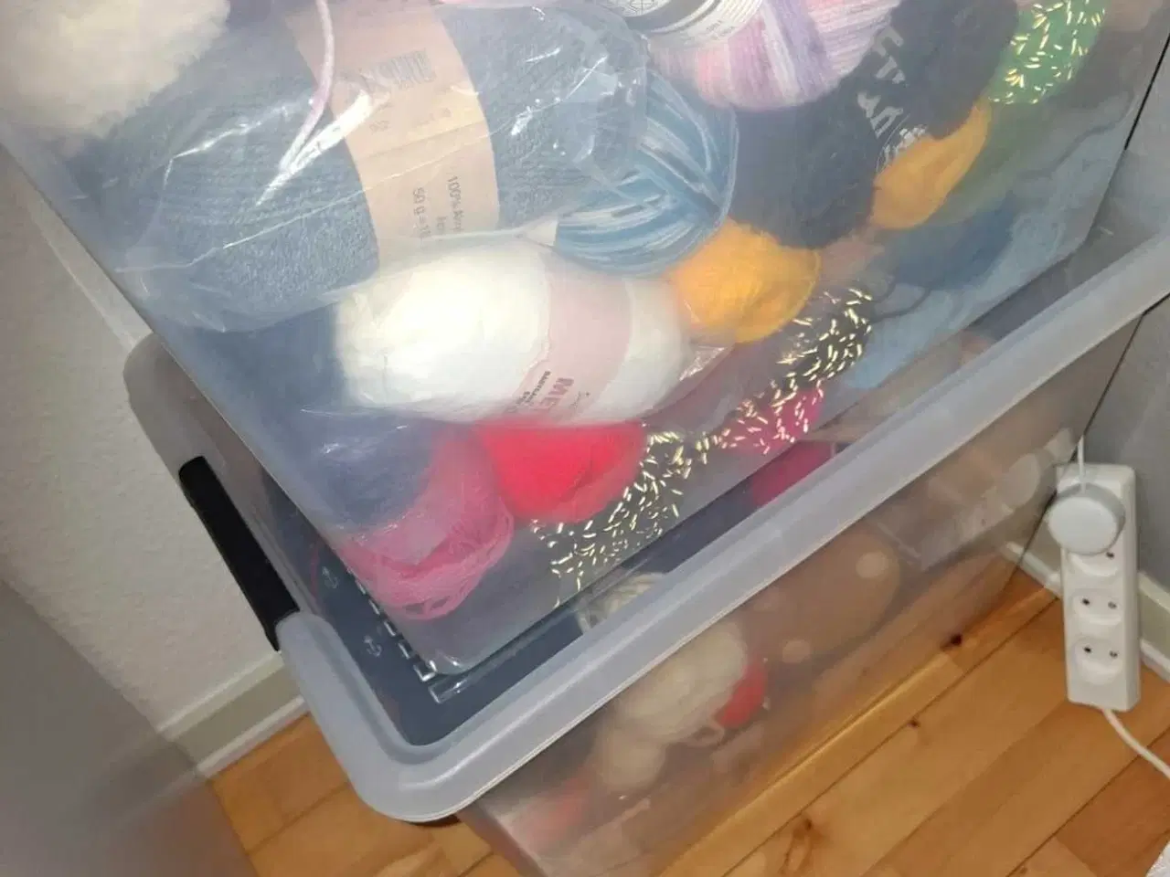 Billede 4 - Garn sælges