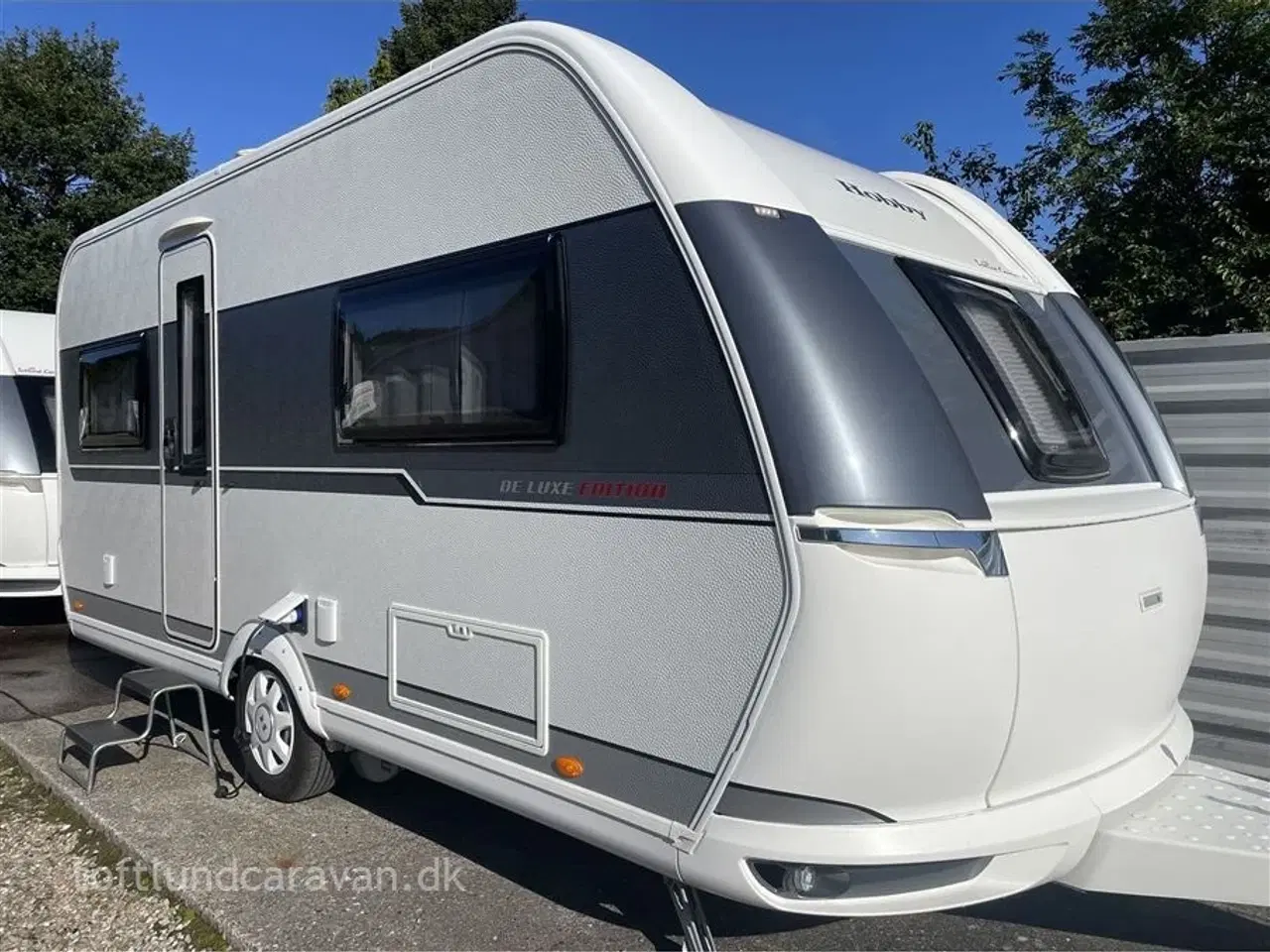 Billede 4 - 2018 - Hobby De Luxe Edition 460 UFe   Superflot og velholdt, m/MOVER+GULVVARME + NYT 3m FORTELT.