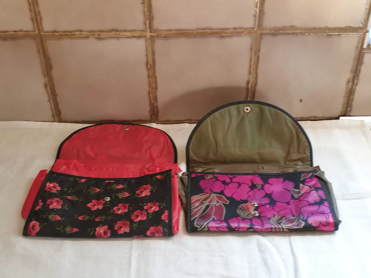 Billede 2 - GRATIS retro strømpepunge SE 2 fotos
