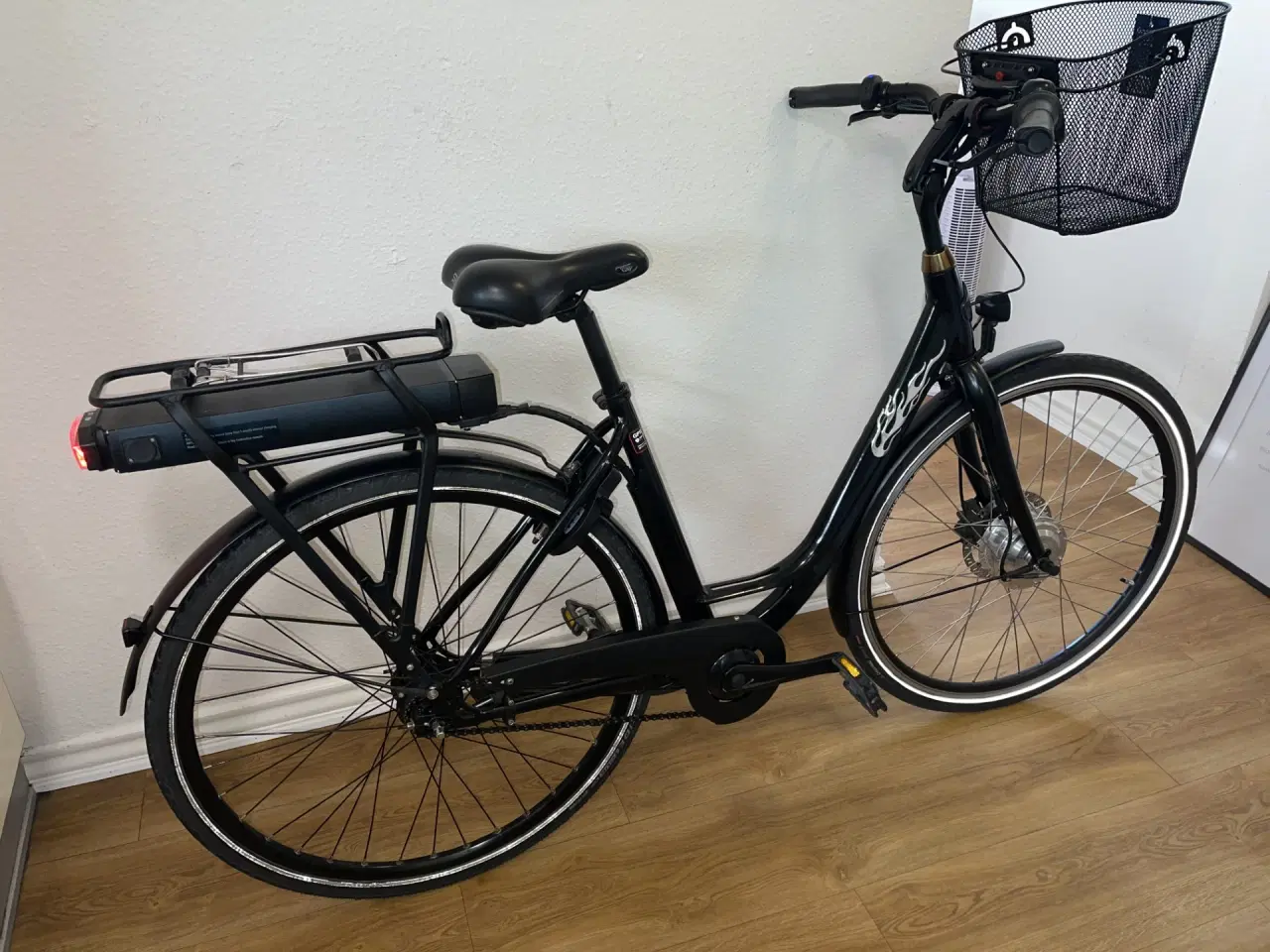 Billede 2 -  flot Gazelle dame elcykel 28"  7 gear. 