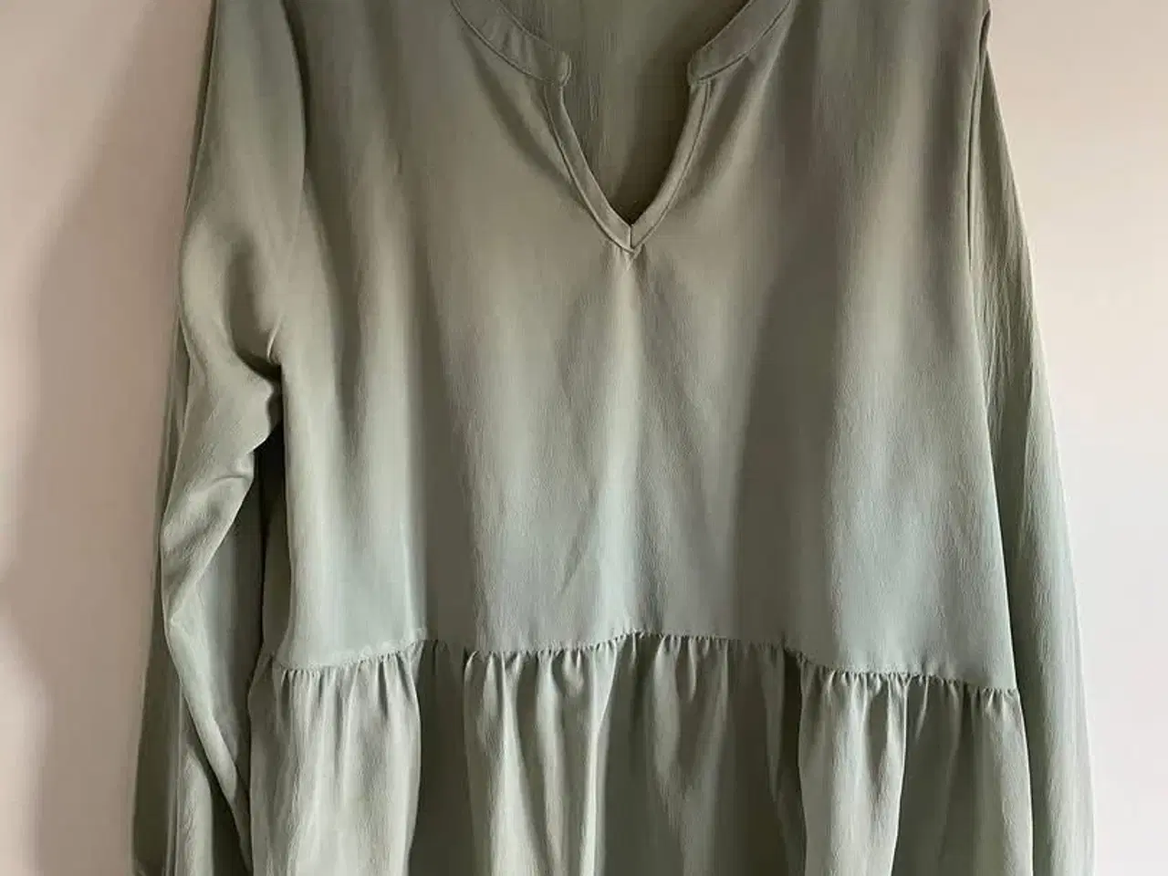 Billede 1 - Bluse, VRS, str 42