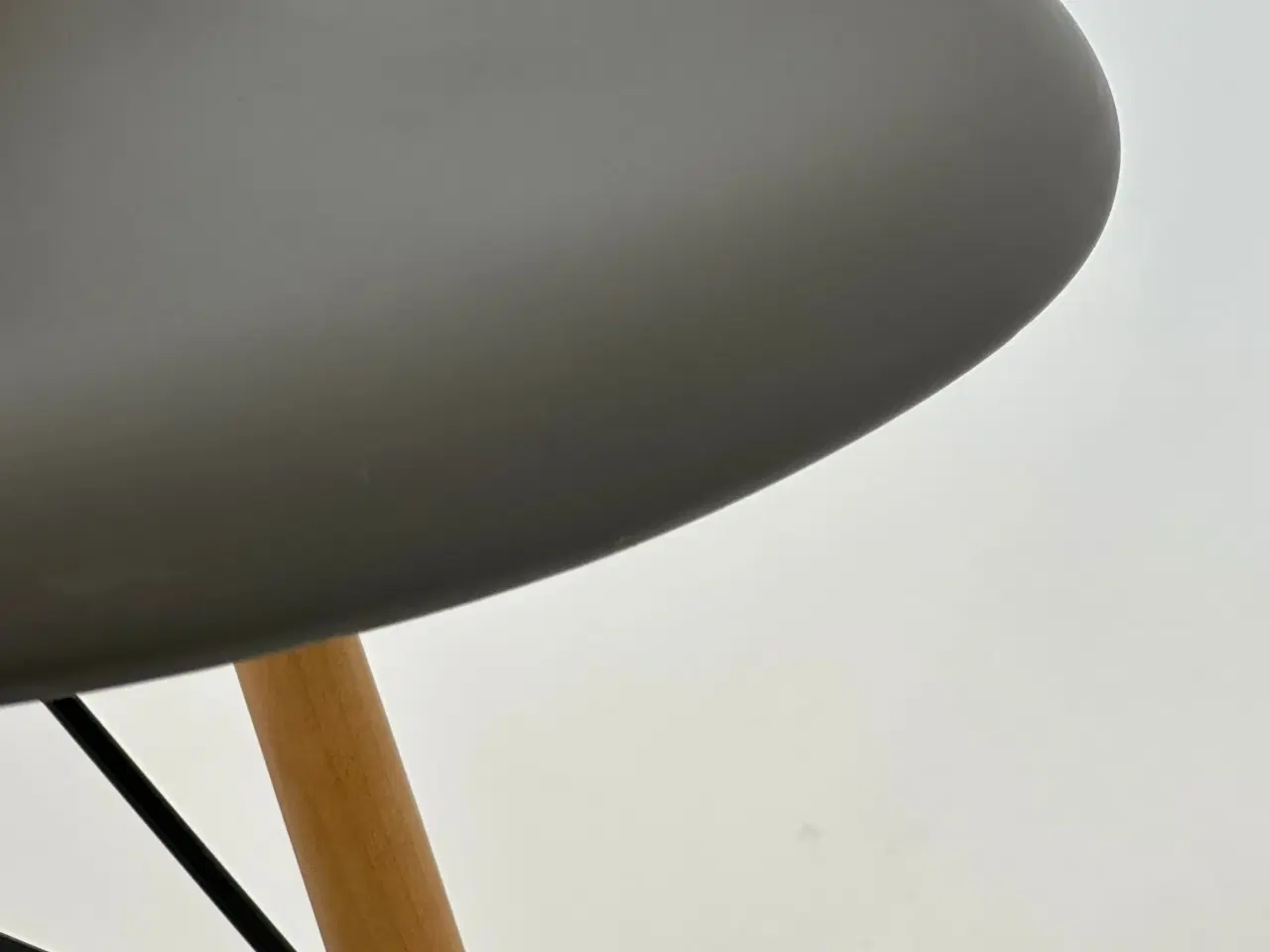 Billede 8 - Vitra Eames DSW Stol (56 Granite grey RE)