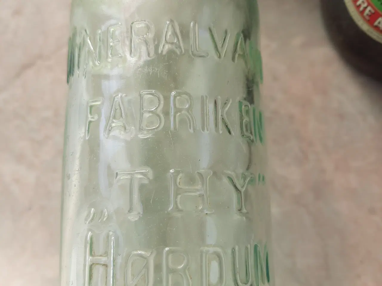 Billede 2 - Gl Flasker med patent lukning 