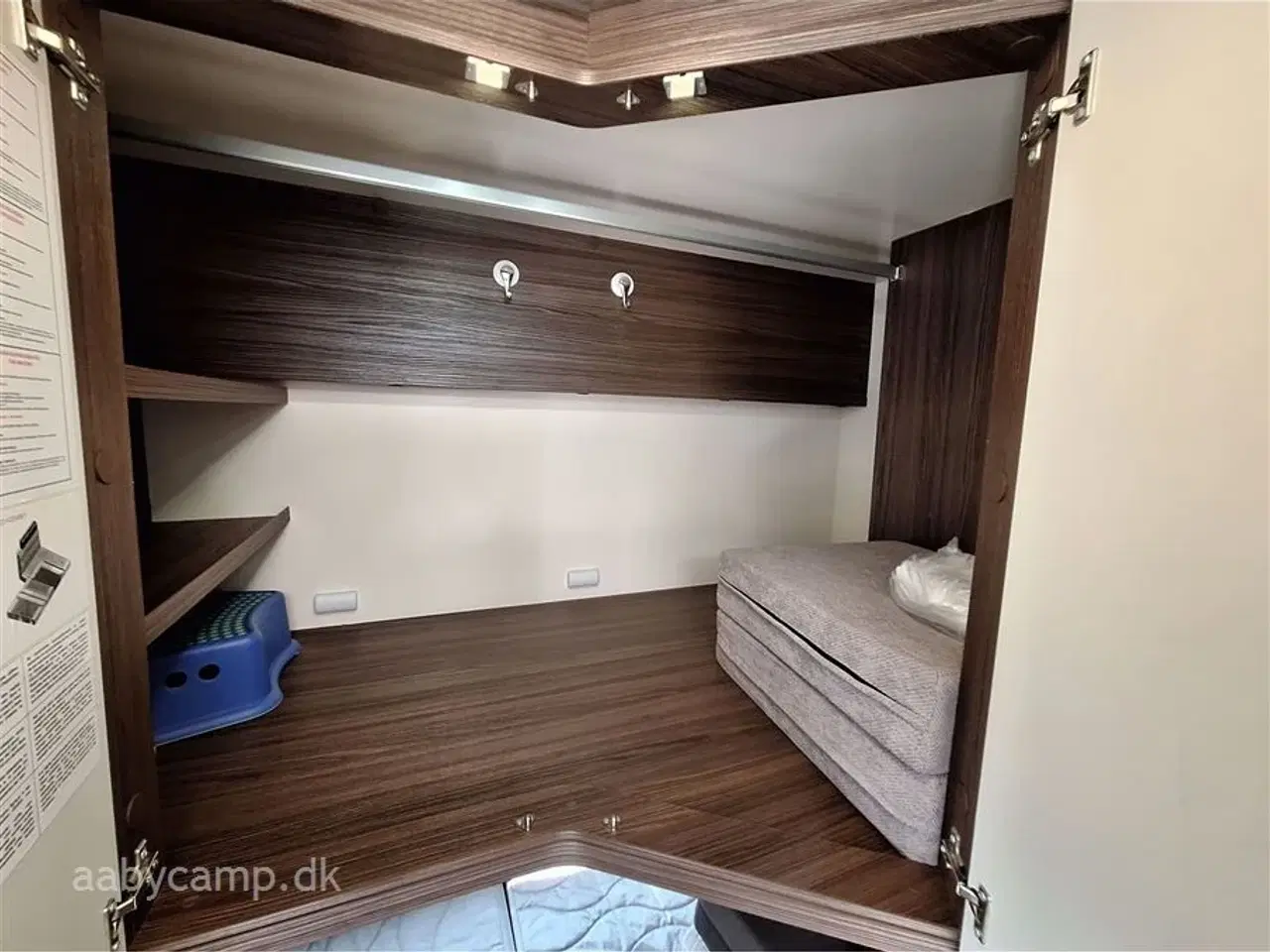 Billede 18 - 2019 - Benimar Tessoro 483 solceller. batteri. markise.duo control. tv. KUN 29,000 km.