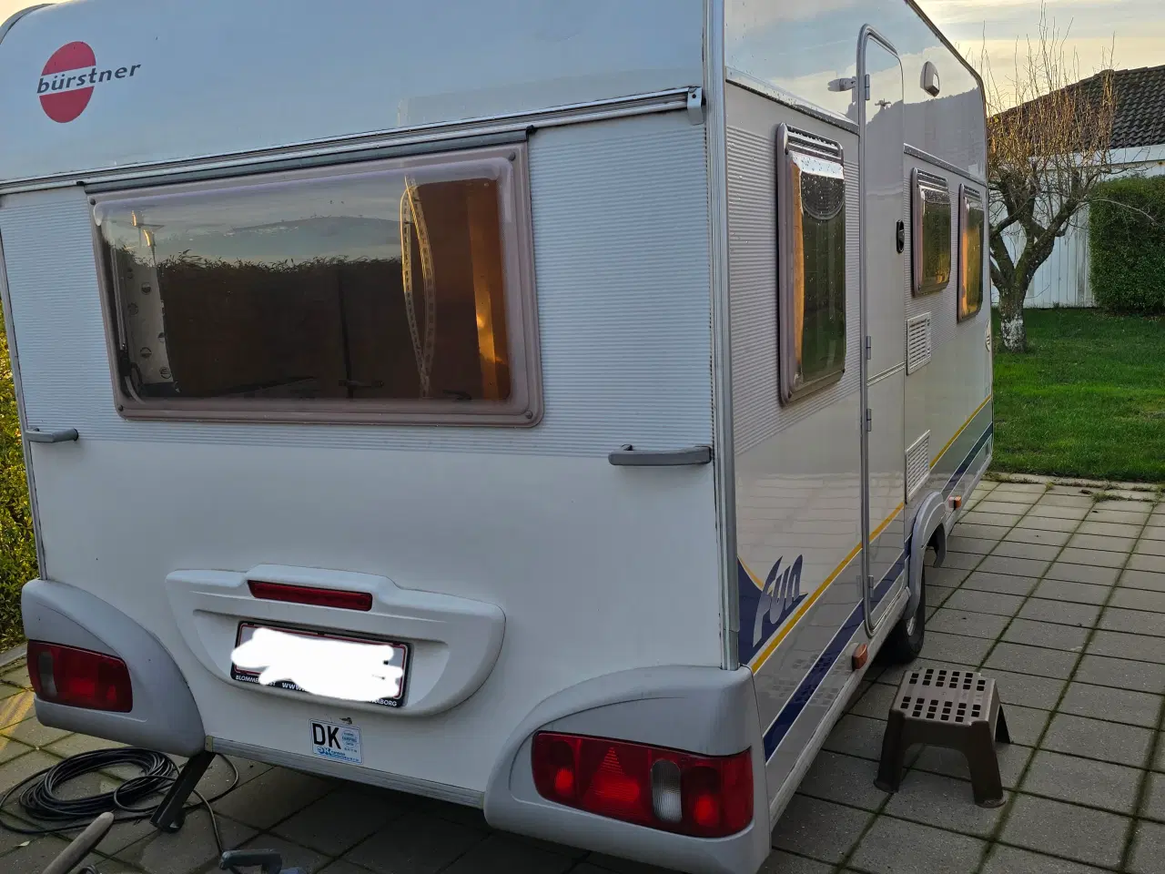 Billede 2 - Burstner 390 TK m Isabella fortelt,mover,køjeseng