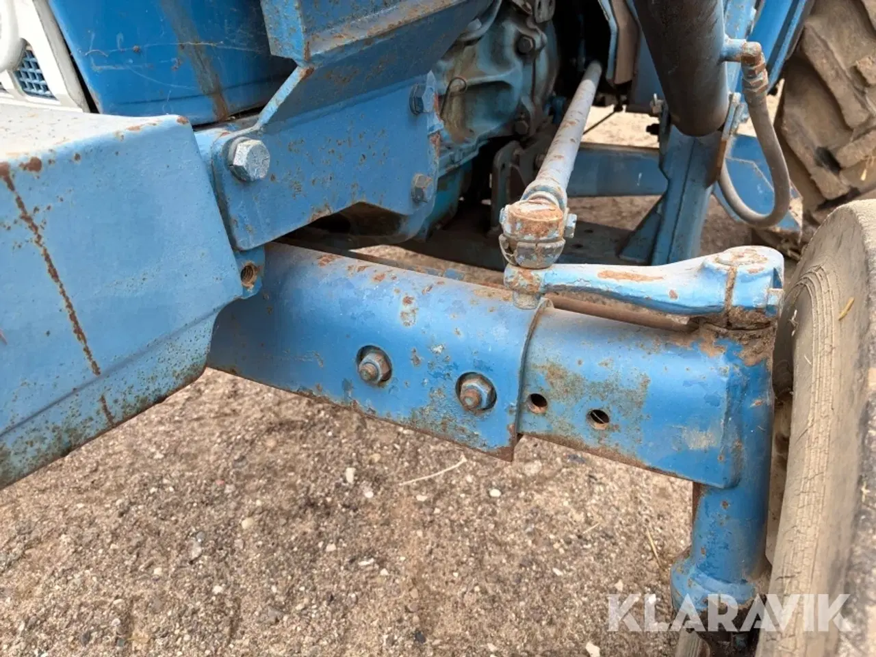 Billede 12 - Veterantraktor Ford 4000 med frontlæsser