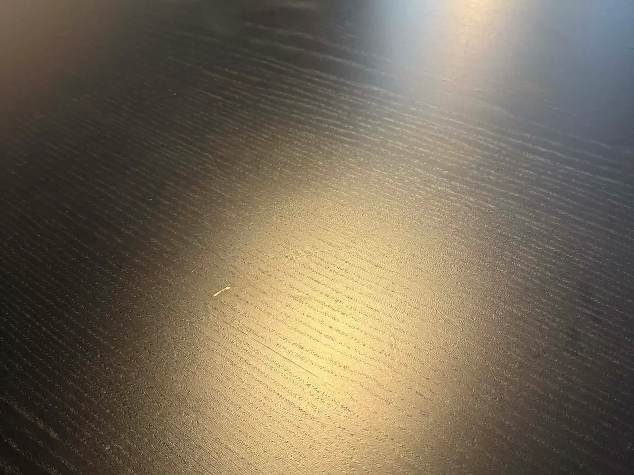 Billede 4 - Sort spisebord - Sælges billigt pga. flytning.