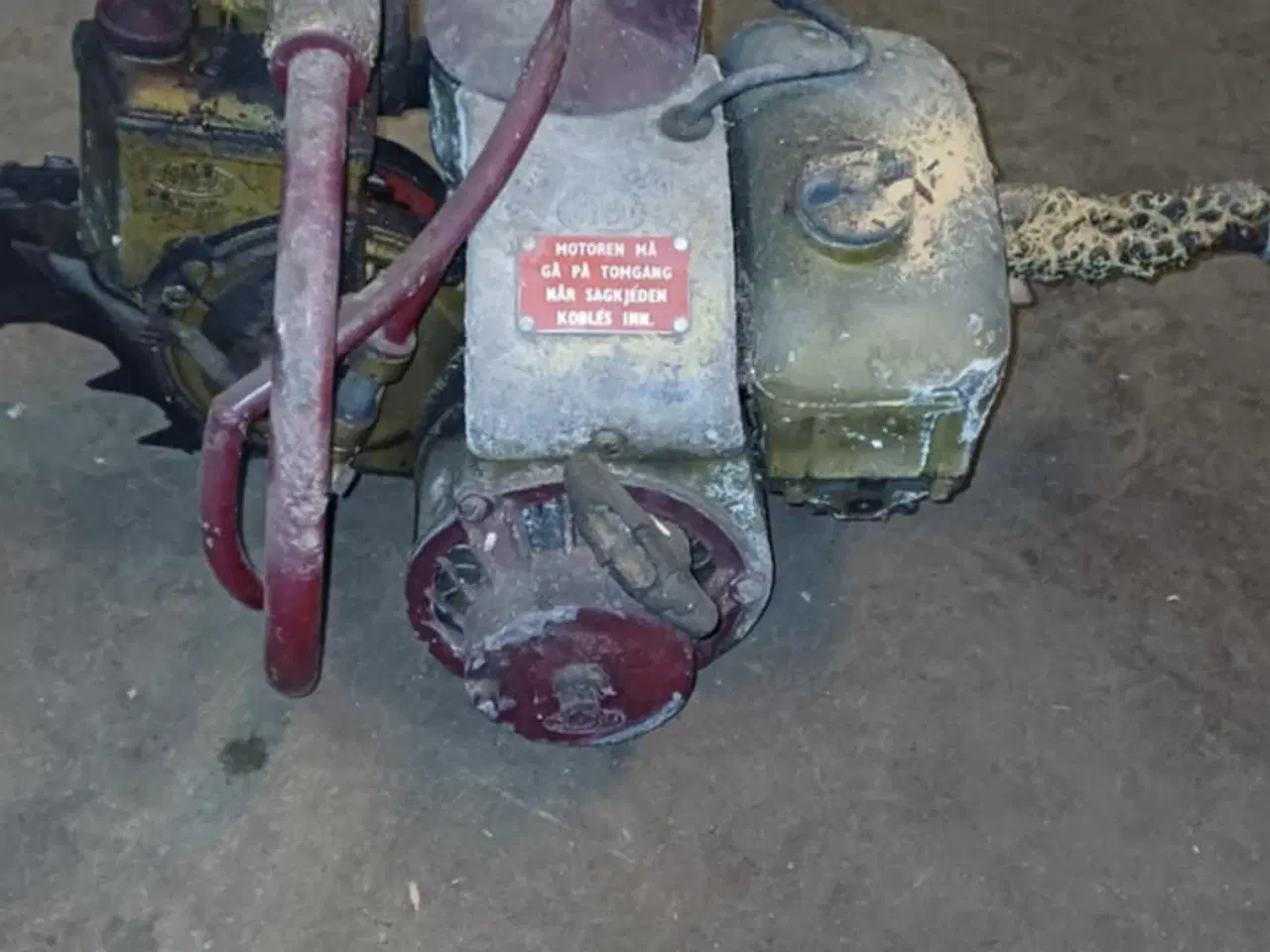 Billede 8 - Motorsave. Meget gamle.