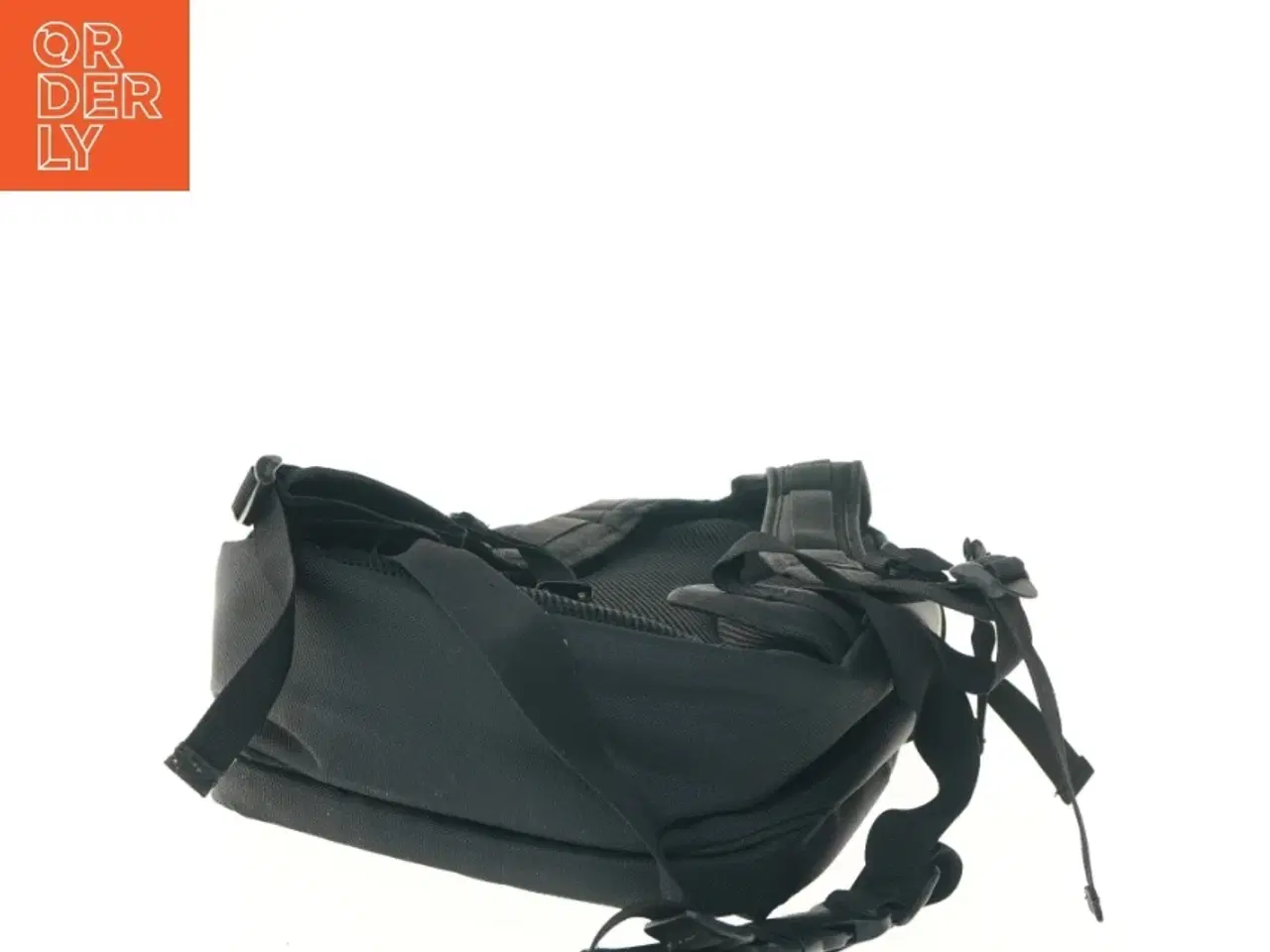 Billede 4 - Ny Sort rygsæk fra TrygVesta (str. 45x35x15 cm)