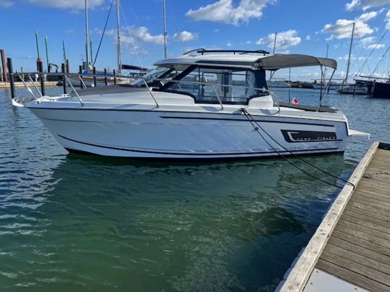 Billede 3 - Jeanneau 795, 200hk, som ny, 2022