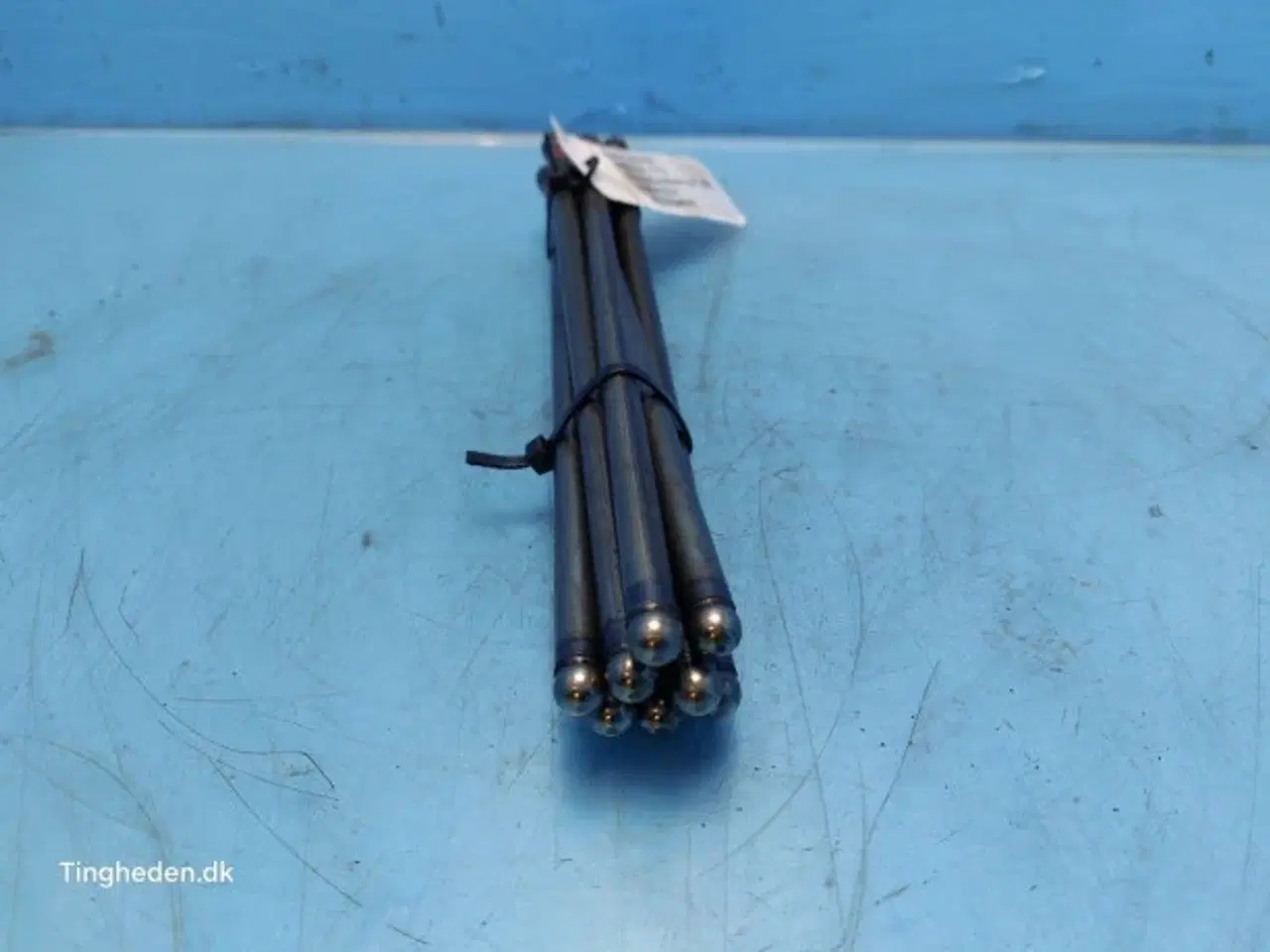 Billede 7 - Iveco F4DFE414Z Skubbestang 8Stk 4895031