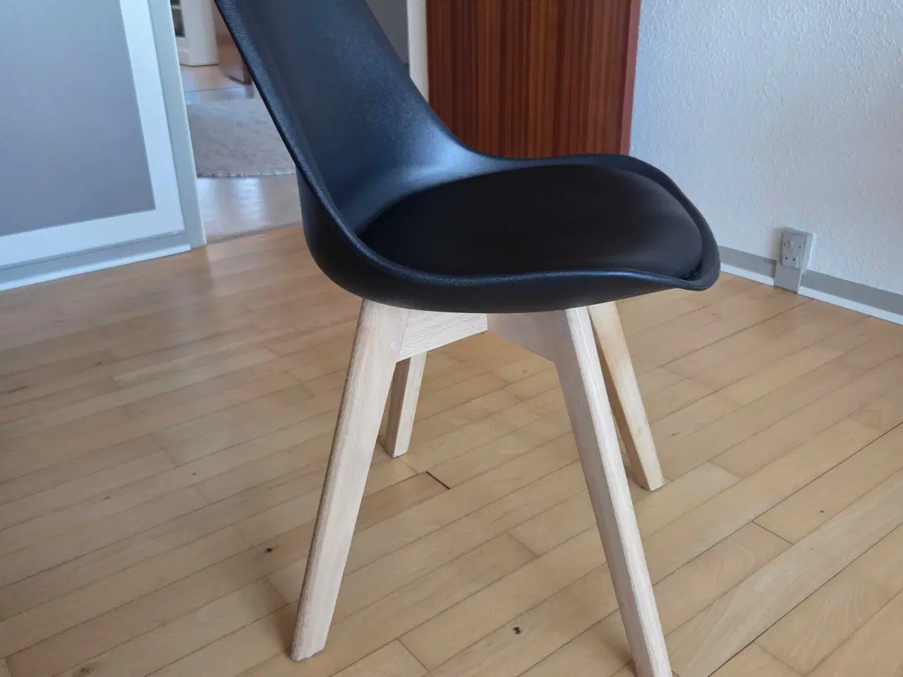 Billede 3 - 6 stk flotte spisebordsstole 