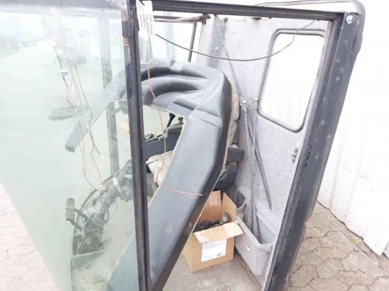 Billede 21 - New Holland TF78 Kabine